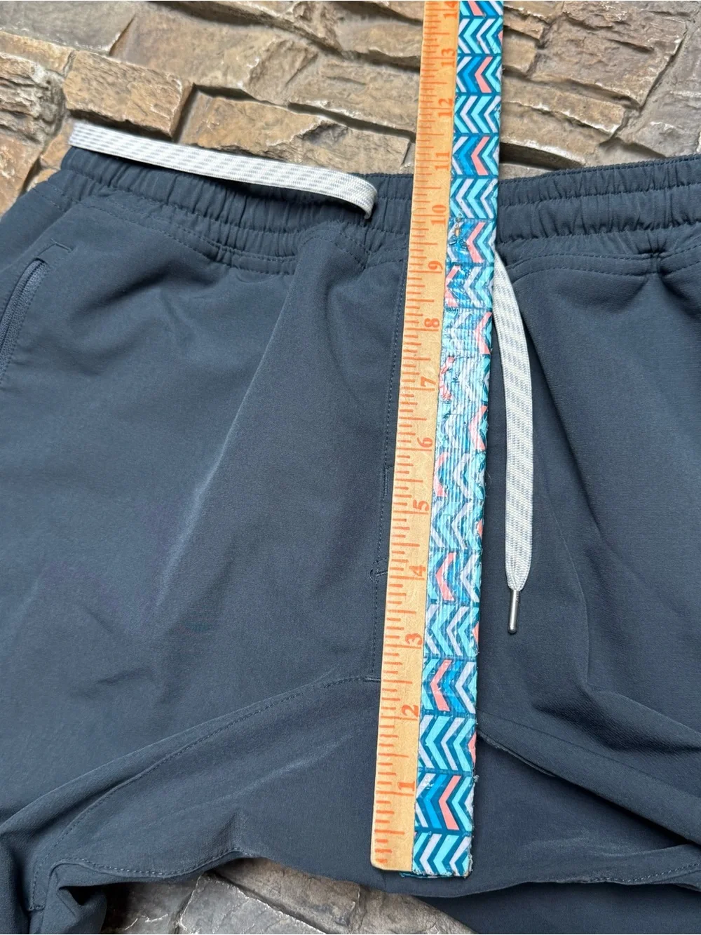 Vuori Transit Technical Joggers Pants Men Medium Elastic Waist V417 31” Inseam - Picture 10 of 10